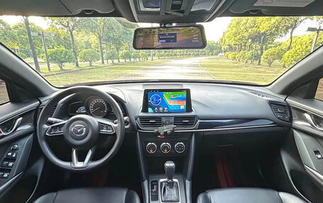 Mazda CX-4, 2023 год, 1 657 000 рублей, 11 фотография