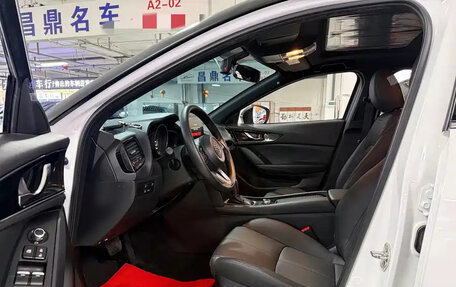 Mazda CX-4, 2023 год, 1 750 000 рублей, 7 фотография