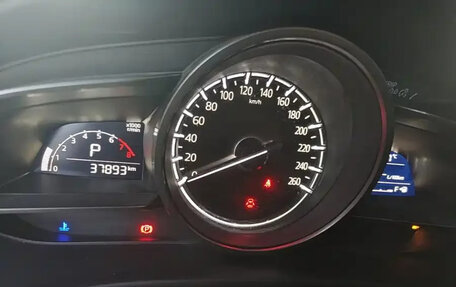 Mazda CX-4, 2023 год, 1 600 000 рублей, 14 фотография