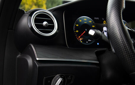 Mercedes-Benz E-Класс, 2021 год, 4 458 000 рублей, 18 фотография