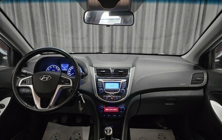 Hyundai Solaris II рестайлинг, 2011 год, 649 000 рублей, 12 фотография