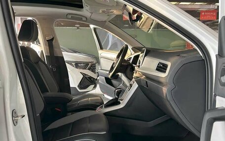 Volkswagen T-Roc I, 2024 год, 1 729 030 рублей, 4 фотография