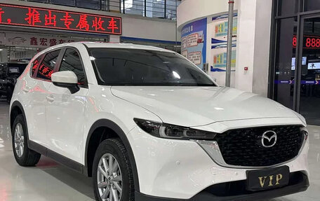 Mazda CX-5 II, 2023 год, 1 940 000 рублей, 2 фотография