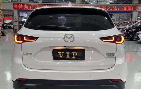 Mazda CX-5 II, 2023 год, 1 940 000 рублей, 5 фотография