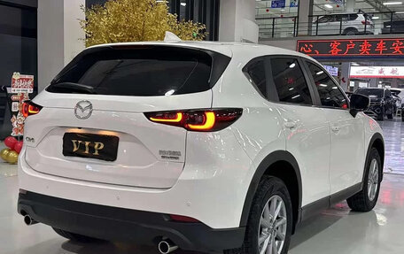 Mazda CX-5 II, 2023 год, 1 940 000 рублей, 4 фотография