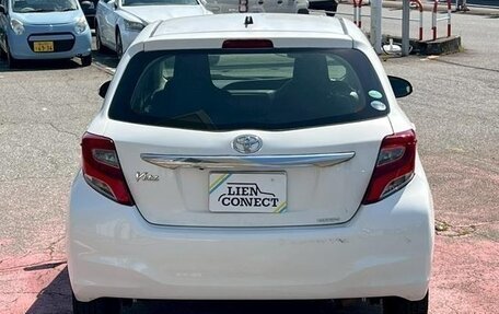 Toyota Vitz, 2016 год, 650 002 рублей, 3 фотография
