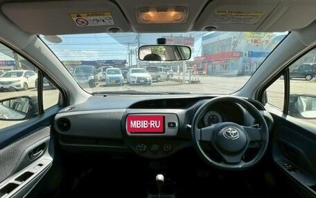 Toyota Vitz, 2016 год, 650 002 рублей, 11 фотография