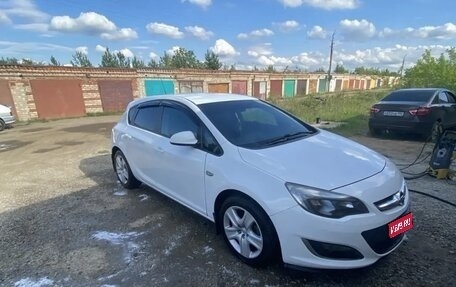 Opel Astra J, 2012 год, 680 000 рублей, 1 фотография