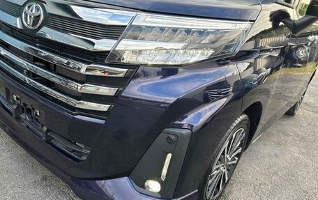 Toyota Roomy I, 2022 год, 1 010 300 рублей, 3 фотография