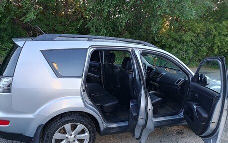 Mitsubishi Outlander III рестайлинг 3, 2011 год, 1 200 000 рублей, 5 фотография