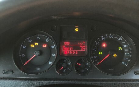 Volkswagen Passat B6, 2006 год, 460 000 рублей, 15 фотография