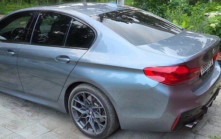 BMW 5 серия, 2019 год, 3 900 000 рублей, 2 фотография