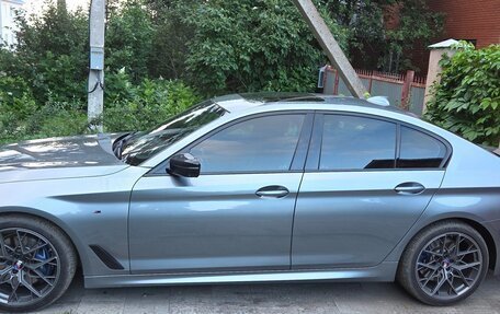 BMW 5 серия, 2019 год, 3 900 000 рублей, 3 фотография
