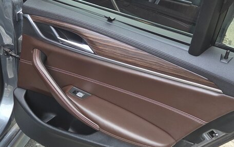 BMW 5 серия, 2019 год, 3 900 000 рублей, 9 фотография