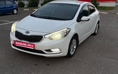 KIA Cerato III, 2014 год, 930 000 рублей, 2 фотография