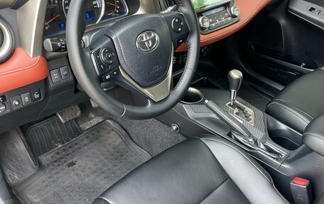 Toyota RAV4, 2012 год, 2 210 000 рублей, 8 фотография