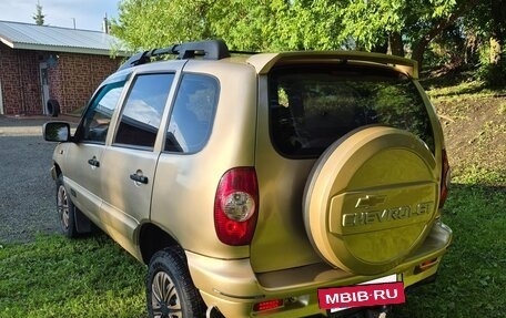 Chevrolet Niva I рестайлинг, 2005 год, 300 000 рублей, 3 фотография