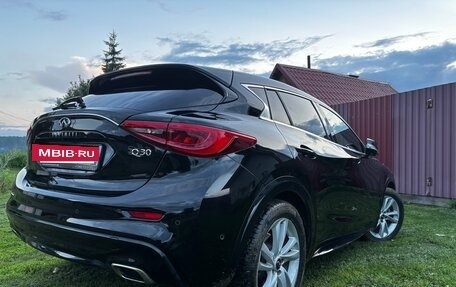 Infiniti Q30, 2017 год, 1 950 000 рублей, 8 фотография
