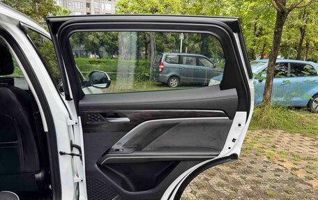 Haval H6, 2022 год, 1 260 000 рублей, 22 фотография