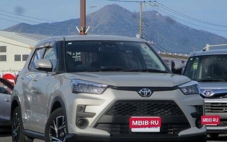 Toyota Raize I, 2023 год, 1 162 000 рублей, 2 фотография