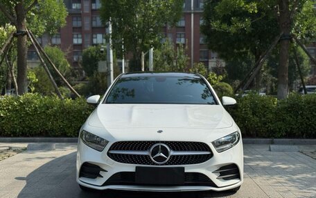 Mercedes-Benz A-Класс, 2023 год, 1 960 100 рублей, 2 фотография