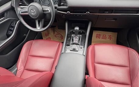 Mazda 3, 2023 год, 1 460 000 рублей, 12 фотография