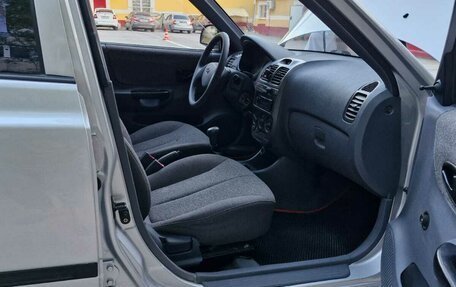Hyundai Accent II, 2004 год, 475 000 рублей, 10 фотография