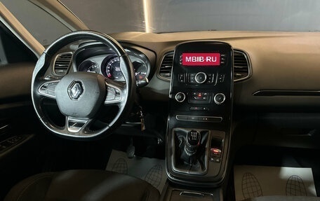 Renault Scenic IV, 2017 год, 1 385 000 рублей, 11 фотография