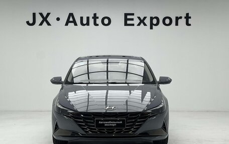 Hyundai Elantra, 2022 год, 1 350 000 рублей, 2 фотография