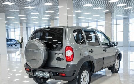 Chevrolet Niva I рестайлинг, 2016 год, 492 000 рублей, 2 фотография