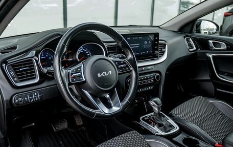 KIA cee'd III, 2022 год, 2 150 000 рублей, 15 фотография