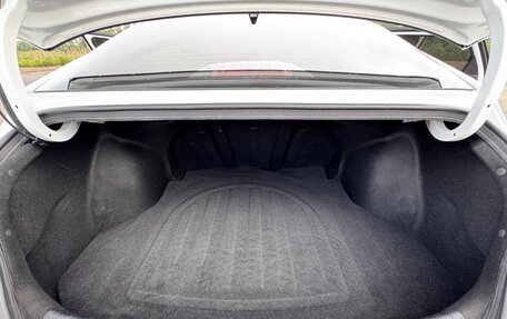 Hyundai Elantra, 2022 год, 1 290 000 рублей, 13 фотография