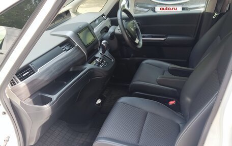 Honda Freed II, 2022 год, 2 000 000 рублей, 6 фотография