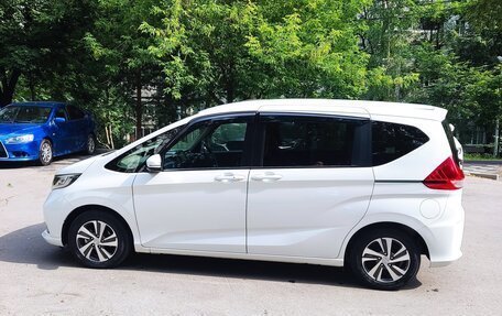 Honda Freed II, 2022 год, 2 000 000 рублей, 5 фотография