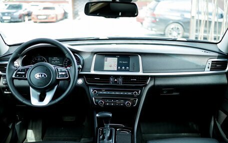 KIA Optima IV, 2018 год, 1 890 000 рублей, 8 фотография
