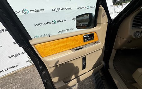 Lincoln Navigator, 2007 год, 1 500 000 рублей, 14 фотография