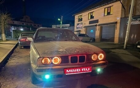 BMW 5 серия, 1989 год, 115 999 рублей, 1 фотография