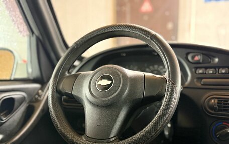 Chevrolet Niva I рестайлинг, 2010 год, 335 000 рублей, 10 фотография