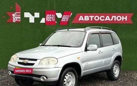 Chevrolet Niva I рестайлинг, 2010 год, 335 000 рублей, 3 фотография