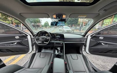 Hyundai Elantra, 2023 год, 1 226 000 рублей, 13 фотография