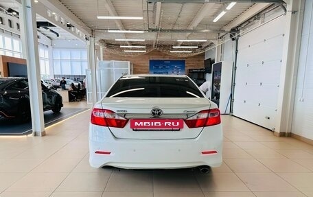 Toyota Camry, 2012 год, 1 799 000 рублей, 5 фотография