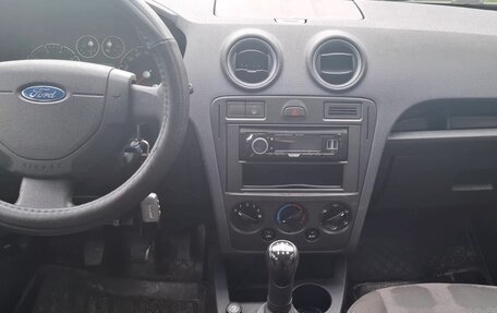 Ford Fusion I, 2007 год, 300 000 рублей, 11 фотография