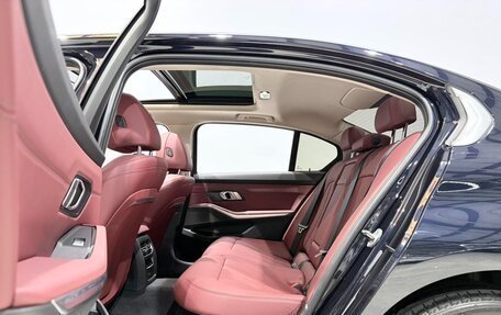 BMW 3 серия, 2023 год, 3 300 000 рублей, 9 фотография