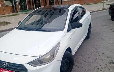 Hyundai Solaris II рестайлинг, 2017 год, 500 000 рублей, 1 фотография