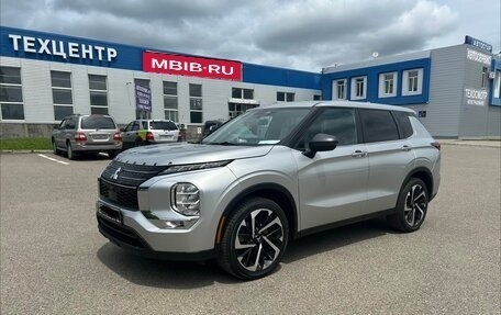 Mitsubishi Outlander, 2021 год, 2 900 000 рублей, 1 фотография