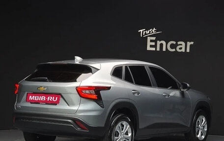 Chevrolet Trax, 2022 год, 1 680 000 рублей, 3 фотография