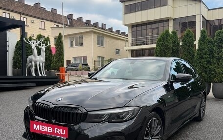 BMW 3 серия, 2021 год, 3 800 000 рублей, 9 фотография