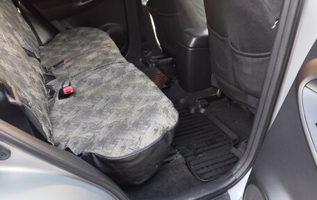 Toyota RAV4, 2011 год, 1 650 000 рублей, 11 фотография