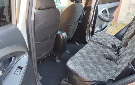 Toyota RAV4, 2011 год, 1 650 000 рублей, 13 фотография