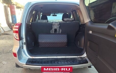 Toyota RAV4, 2011 год, 1 650 000 рублей, 16 фотография